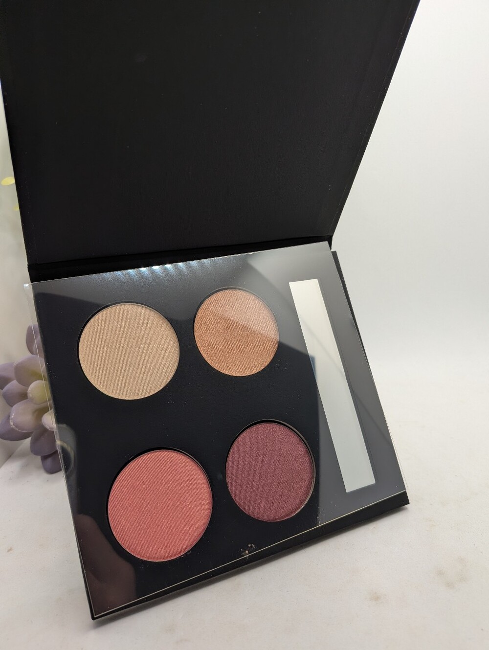 🩷 Hempz Four-Pan Face Pallet